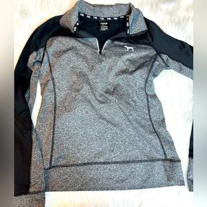 PINK - Victorias Secret Running Quarter Zip Up